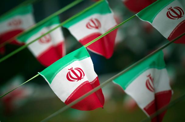 senators attempt to force twitter to ban iranian leadership