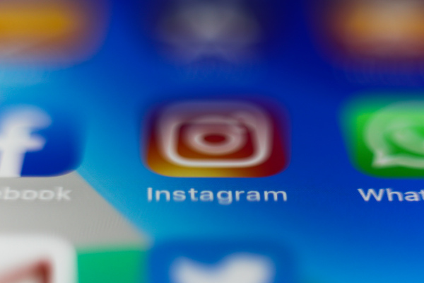 instagram wasnt removing photos and direct messages off its servers