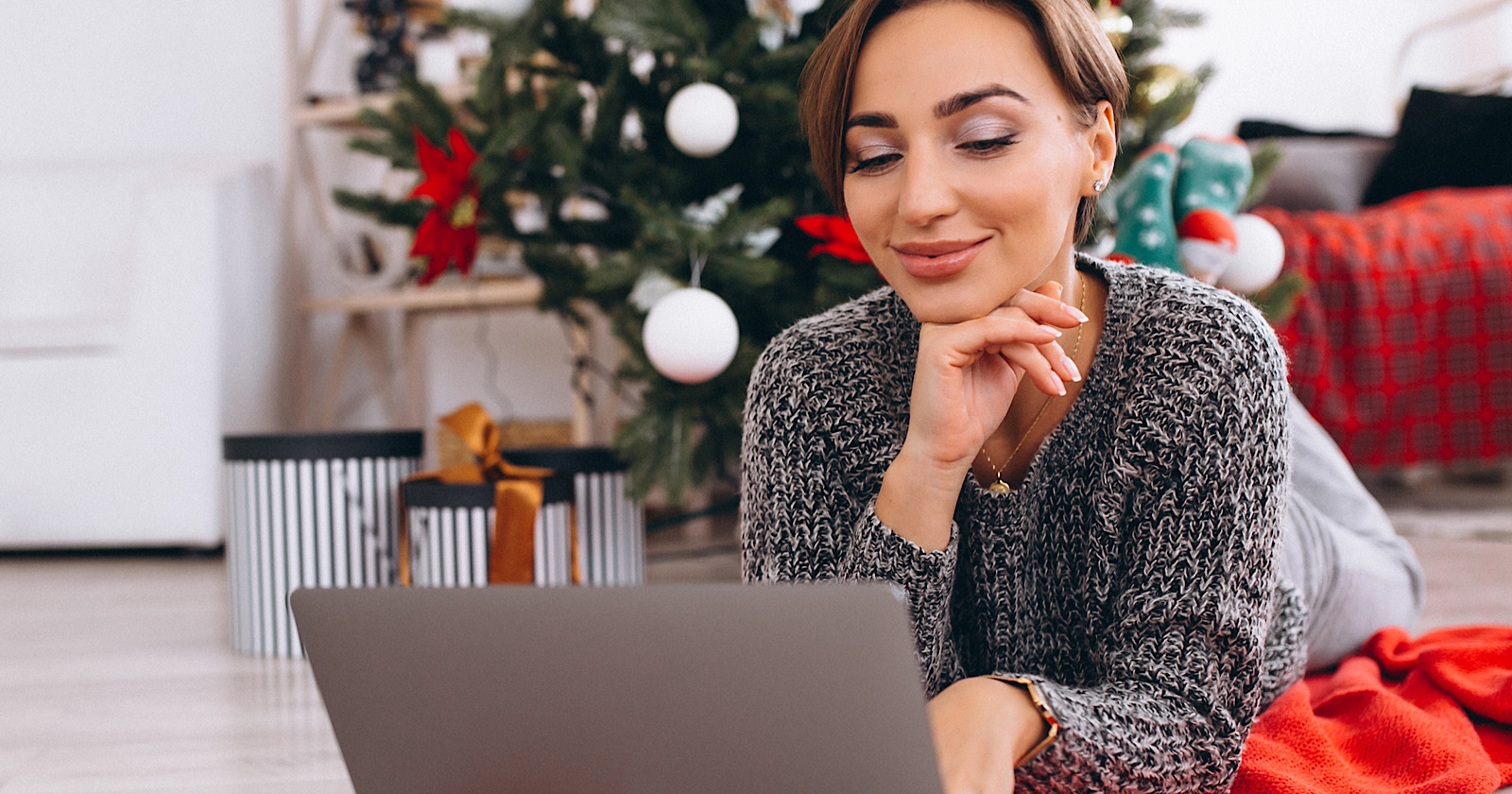 google shares 16 stats about holiday shoppers via mattgsouthern