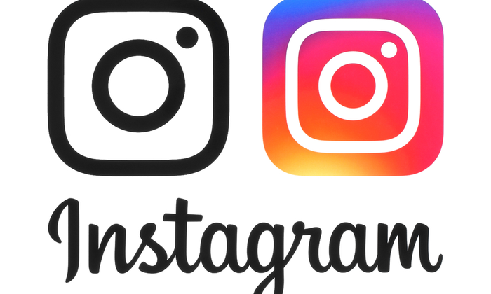 how to use instagram story highlights on a brand account