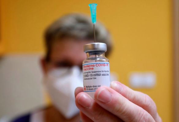 democratic bill would suspend section 230 protections when social networks boost anti vax conspiracies