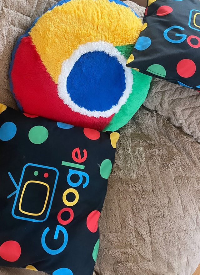 Google TV & Chrome Pillow Swag