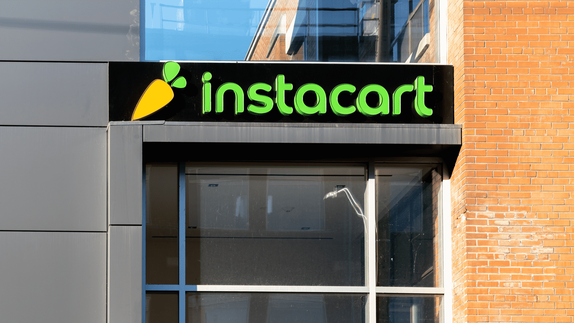 How Instacart’s new ad products disrupt grocers while strengthening brand relationships