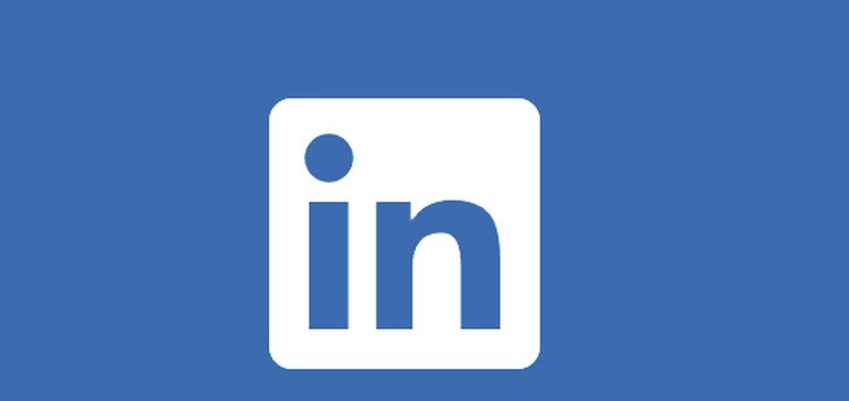 Should You Accept All Connection Requests on LinkedIn?