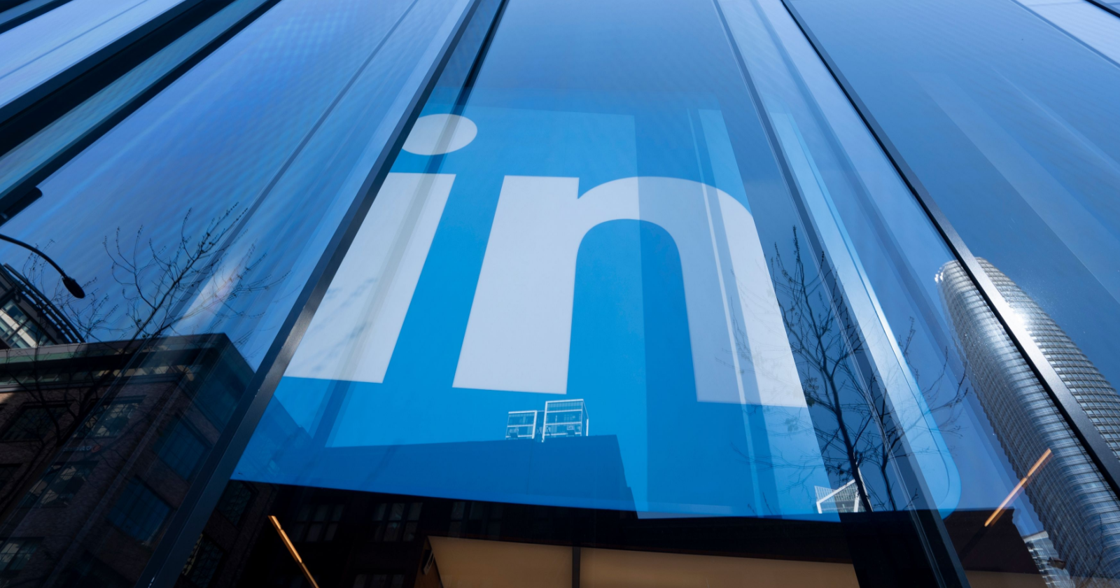 LinkedIn lanserar tre uppdateringar till sidor