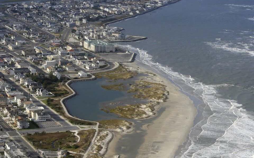 Mystery shaking, rumbling felt along Jersey Shore again. No earthquakes reported.