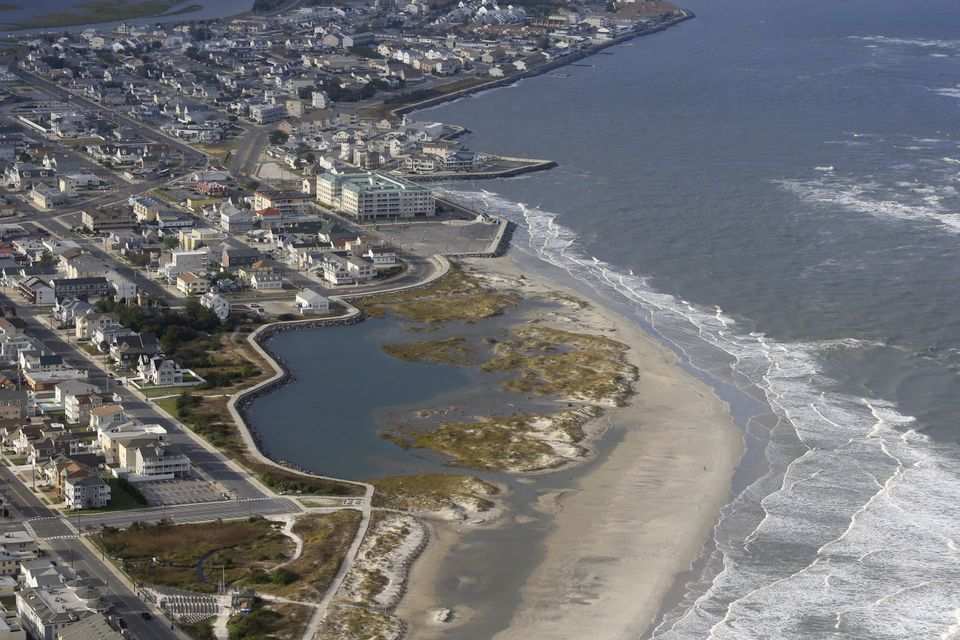 Mystery shaking, rumbling felt along Jersey Shore again. No earthquakes reported.