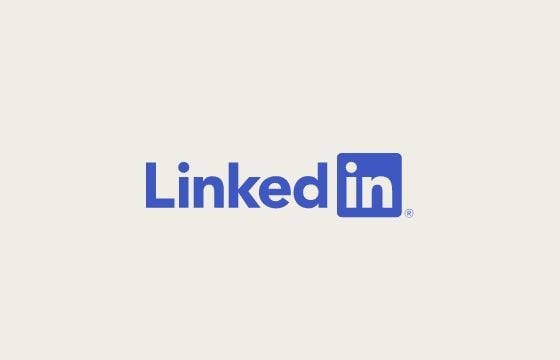 LinkedIn lägger till fler annonsinriktningskriterier, ger tips för B2C-kampanjer