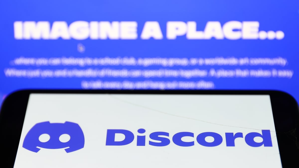 Discord goes all in with AI: chatbots, automods, whiteboards and more