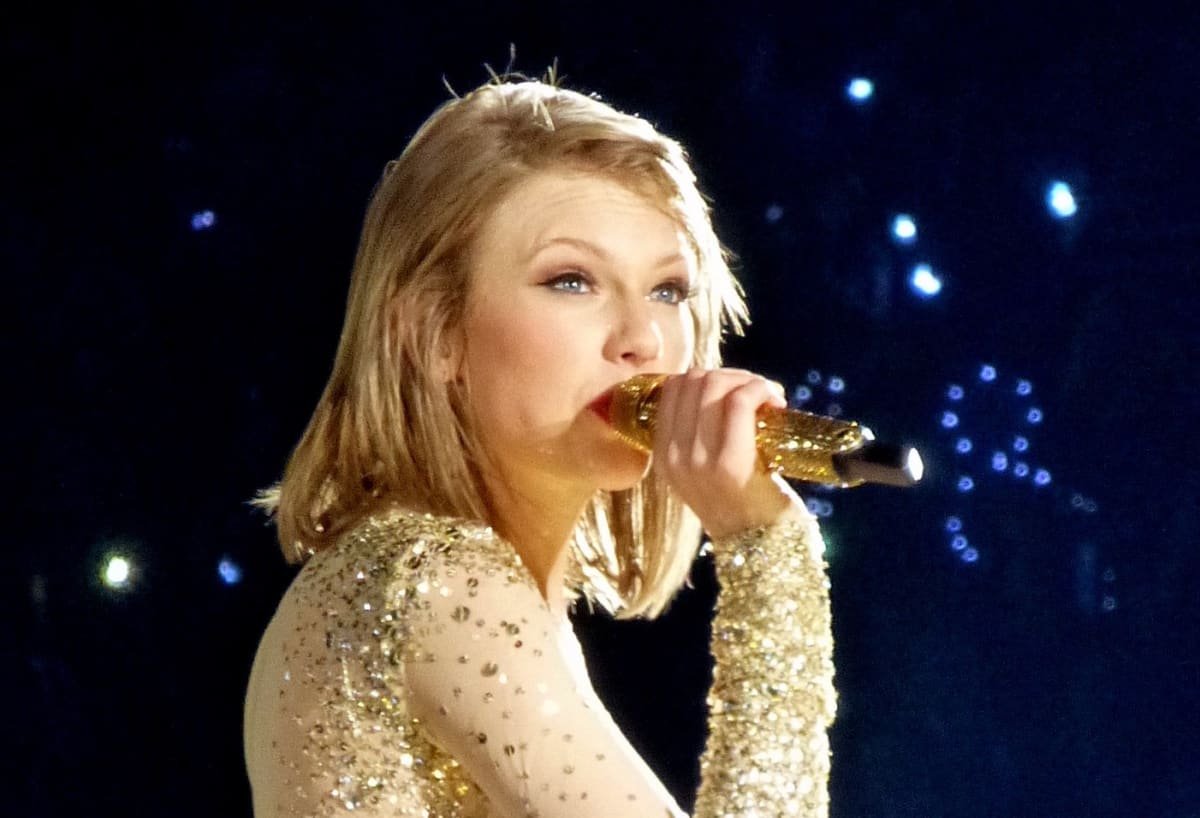 Facebook scam involving Taylor Swift 'tickets' claims victims in northwest MN