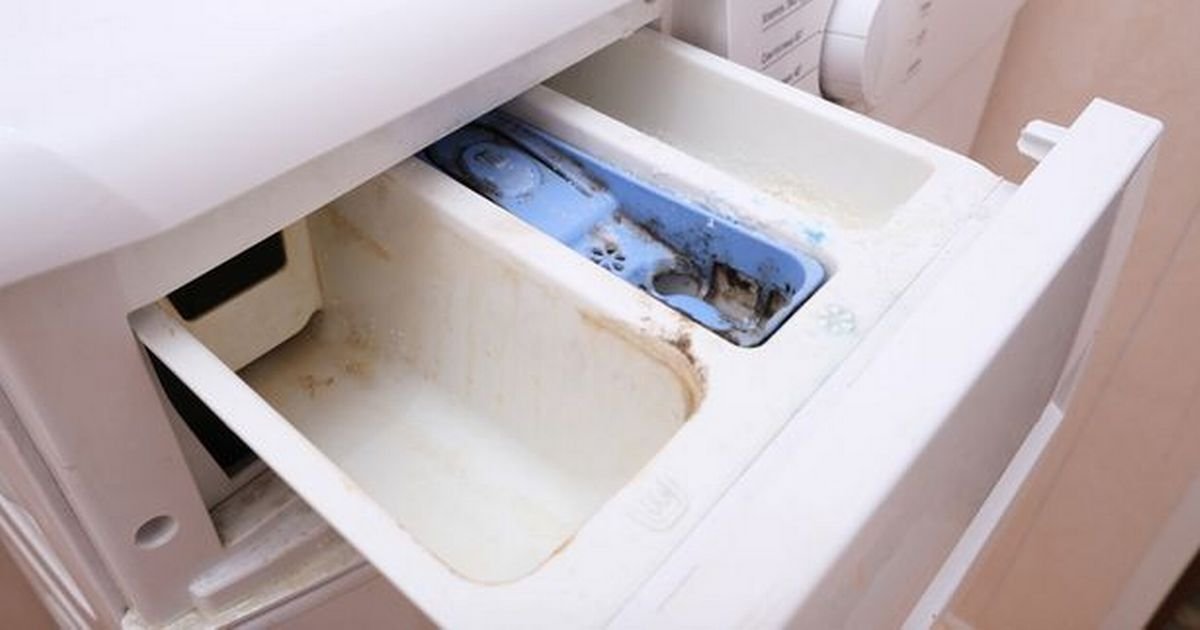 How to clean the gunk from little drawers in washing machines