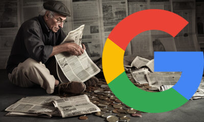 Mann sitzt auf Geld und hält das Google-Logo der Zeitung