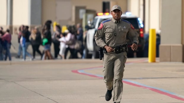 8 killed in Texas mall shooting, gunman also dead, police say