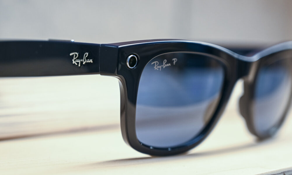 Ray-Ban Stories Update Finally Turns Them Into Smart Glasses