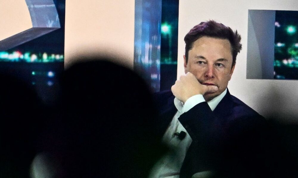 Elon Musk's Twitter is now worth a third of its $44 billion price tag, Fidelity says