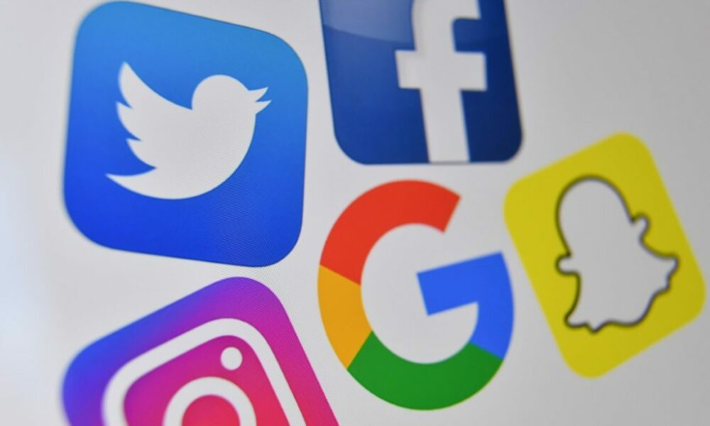 Op-Ed: Is social media dead, just stagnant, or diluting itself?