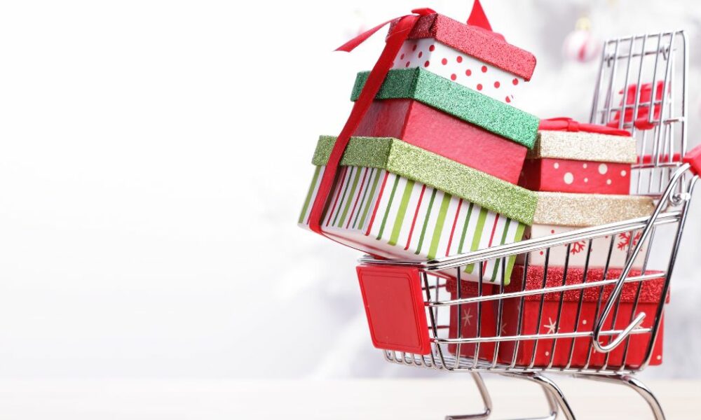 The Holiday Marketing Trends & Predictions That Will Make (or Break) Your 2023 Sales