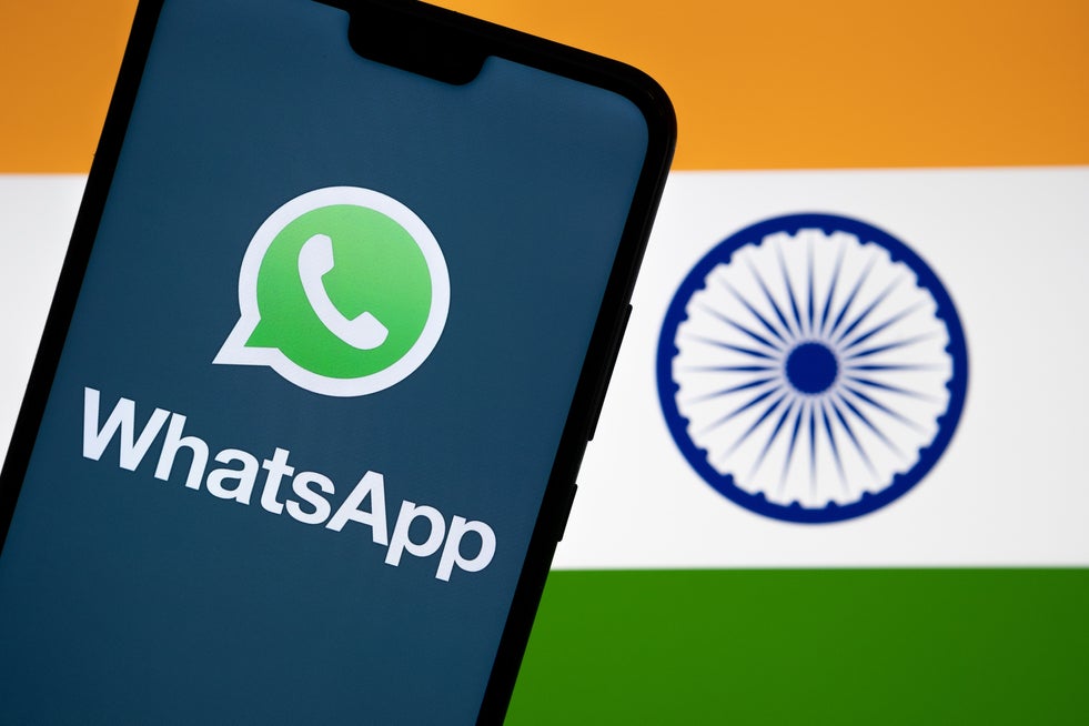 Mark Zuckerberg's WhatsApp To Let Indian Users Pay Via Rival Payment Methods