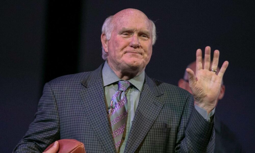 Happy And Healthy Steelers Icon Terry Bradshaw 1 Year Later Strikes Different Tone In New Facebook Rant