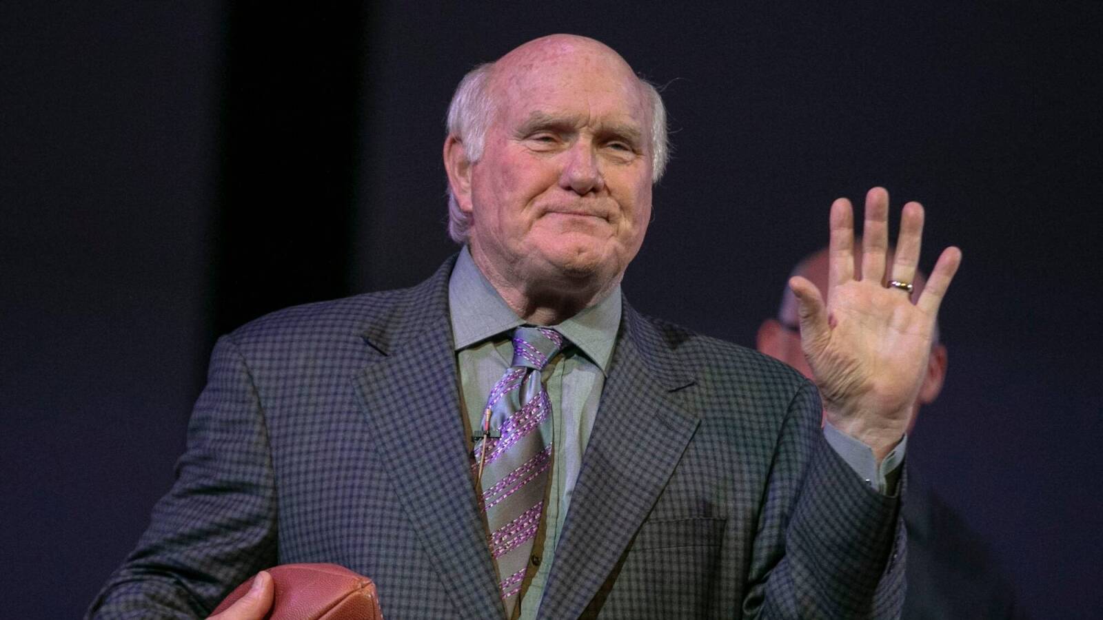 Happy And Healthy Steelers Icon Terry Bradshaw 1 Year Later Strikes Different Tone In New Facebook Rant