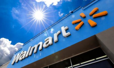 Revamped Walmart shopping carts too tall for some customers' tastes