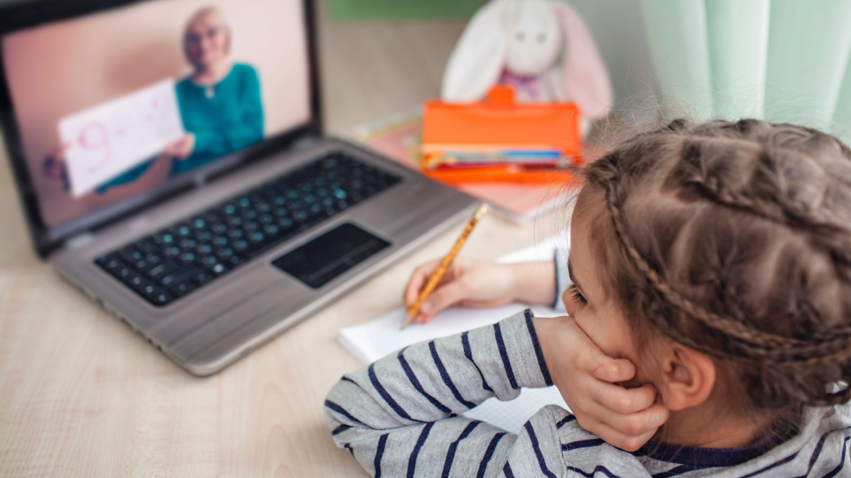 girl on computer getting online tutor.