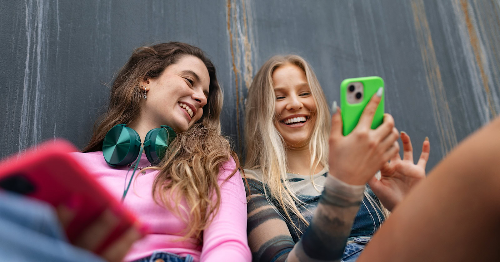 Facebook Attracts Gen Z Users While TikTok's Boomer Audience Grows