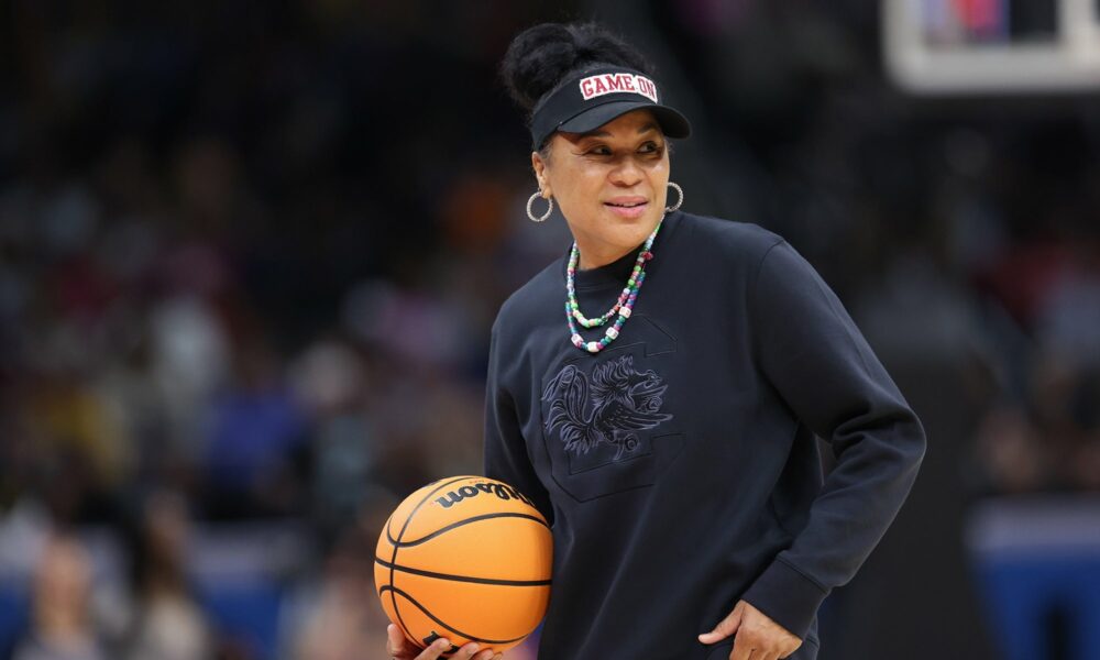 What Every Entrepreneur Can Learn from NCAA Coach Dawn Staley's Leadership Style