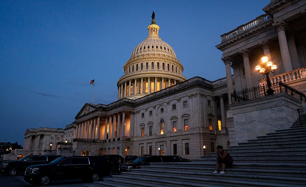 Senators Reject 10-Year Ban on State-Level AI Regulation